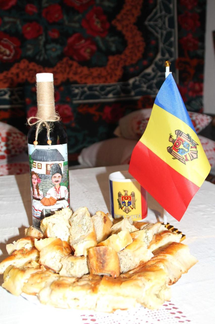 Willa Pensiunea Turistica "Casa Rustica" Chiscareni Zewnętrze zdjęcie
